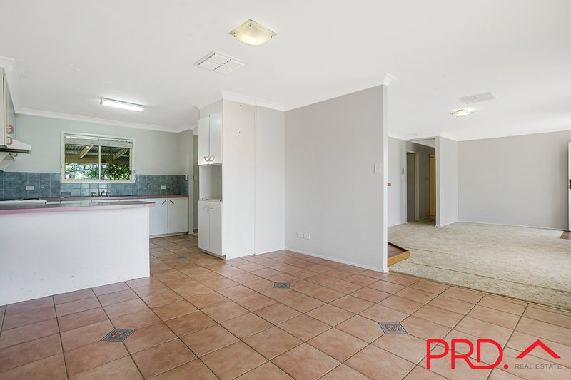 Photo - 2 Coorigil Street, Tamworth NSW 2340 - Image 4