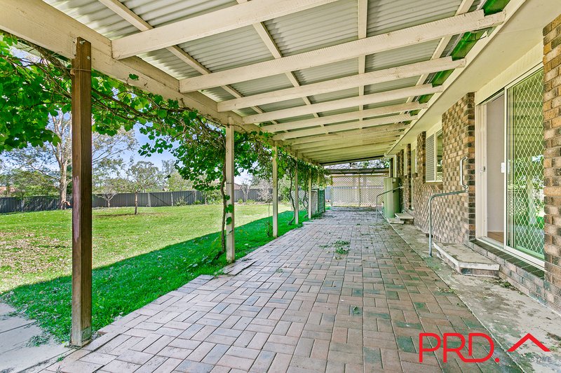 Photo - 2 Coorigil Street, Tamworth NSW 2340 - Image 11