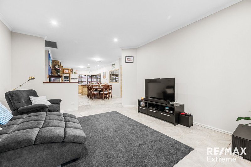 Photo - 2 Cordy Place, Beckenham WA 6107 - Image 15