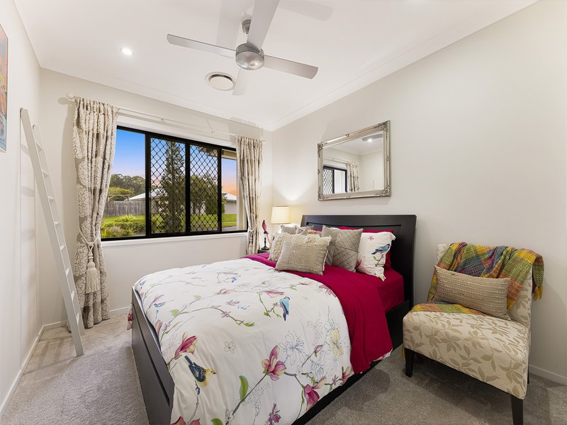 Photo - 2 Corella Street, Forest Glen QLD 4556 - Image 7