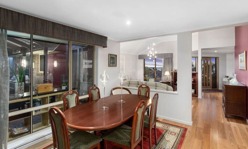 Photo - 2 Cormorant Drive, Hallett Cove SA 5158 - Image 3