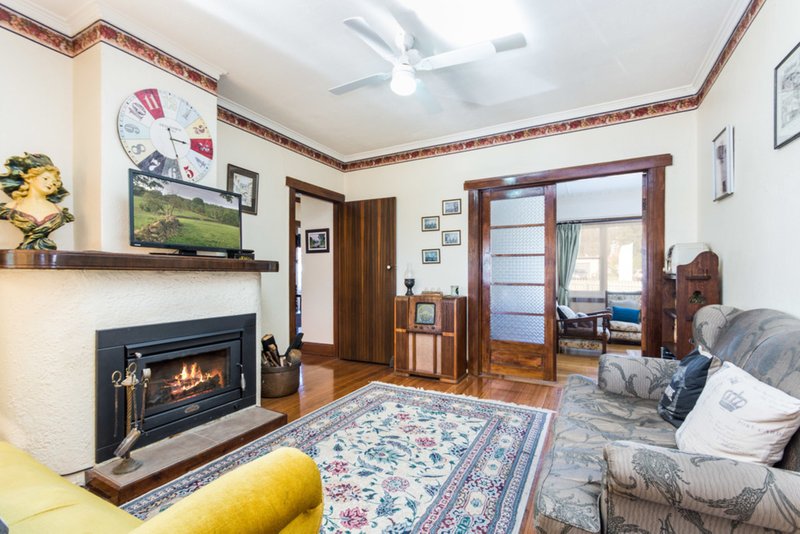 Photo - 2 Cornwall Street, Beaconsfield TAS 7270 - Image 7