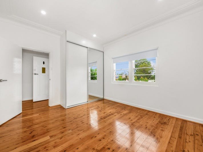 Photo - 2 Cotswold Street, Westmead NSW 2145 - Image 5