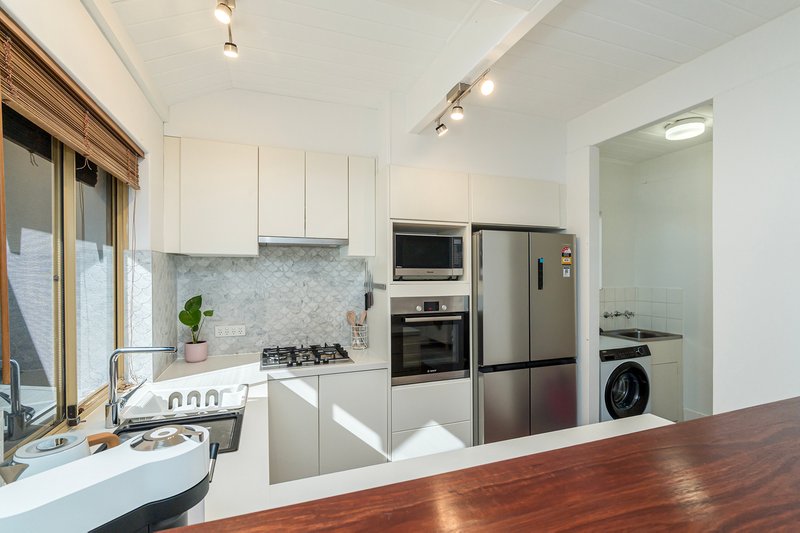 Photo - 2 Court Street, Highgate WA 6003 - Image 10
