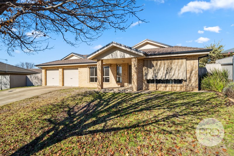 Photo - 2 Cowan Place, Lloyd NSW 2650 - Image 1