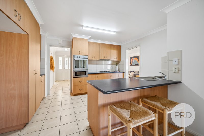 Photo - 2 Cowan Place, Lloyd NSW 2650 - Image 6