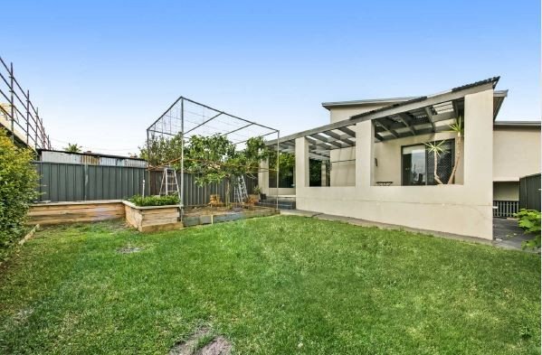 2 Crawley St , Merrylands NSW 2160