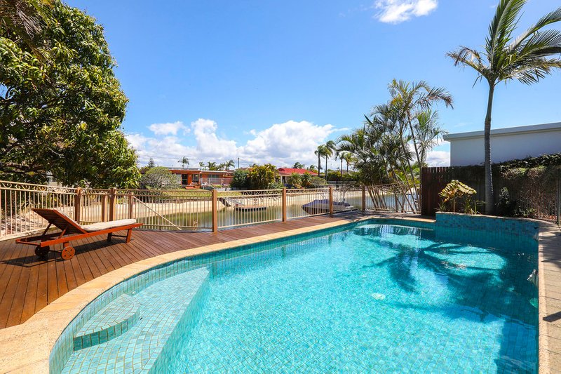 2 Cristobel Court, Broadbeach Waters QLD 4218