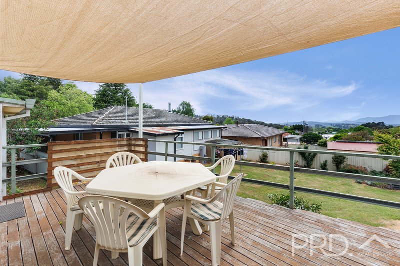 Photo - 2 Crofton Avenue, Batlow NSW 2730 - Image 13