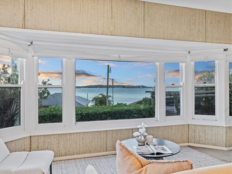 Photo - 2 Crown Street, Belmont NSW 2280 - Image 4