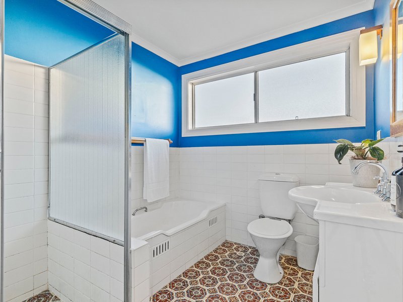 Photo - 2 Crown Street, Belmont NSW 2280 - Image 23