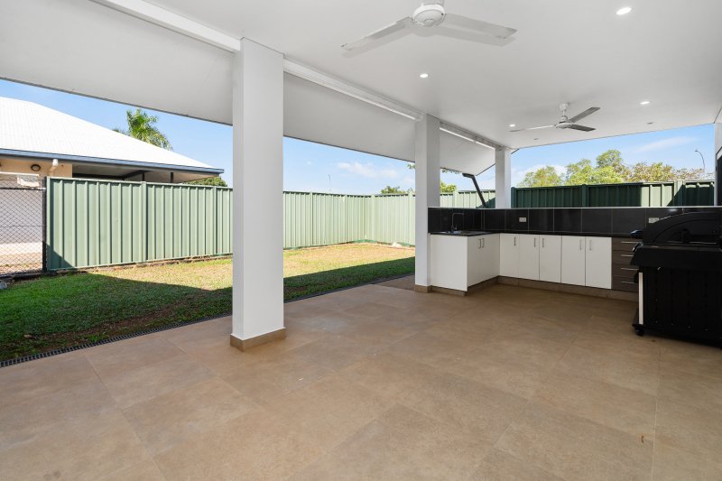 Photo - 2 Crowson Close, Durack NT 0830 - Image 8