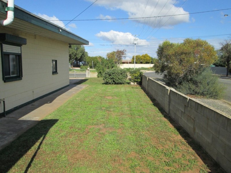 Photo - 2 Culley Street, Tailem Bend SA 5260 - Image 12