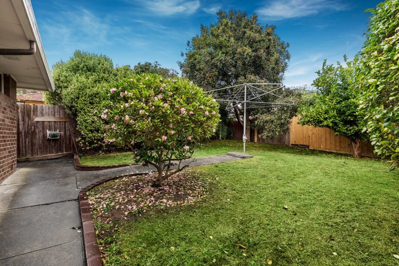 Photo - 2 Cumberland Court, Forest Hill VIC 3131 - Image 8