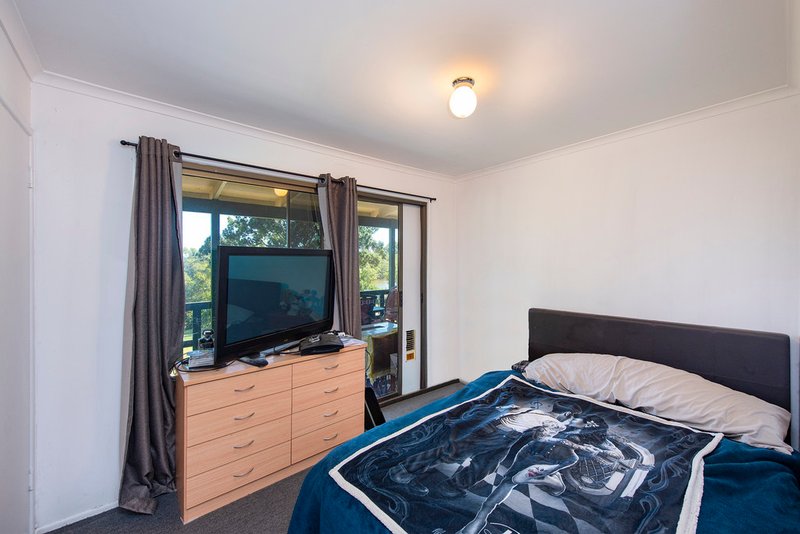 Photo - 2 Curlew Crescent, Eagleby QLD 4207 - Image 16