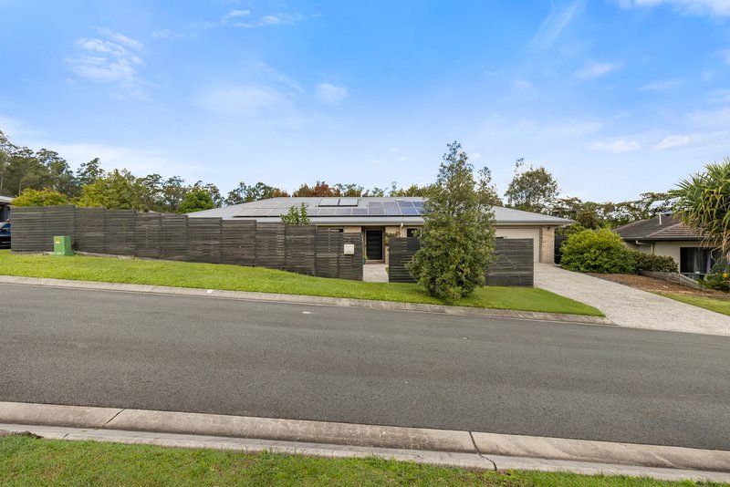 Photo - 2 Curlew Street, Upper Kedron QLD 4055 - Image 2