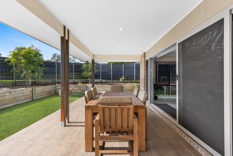 Photo - 2 Curlew Street, Upper Kedron QLD 4055 - Image 7