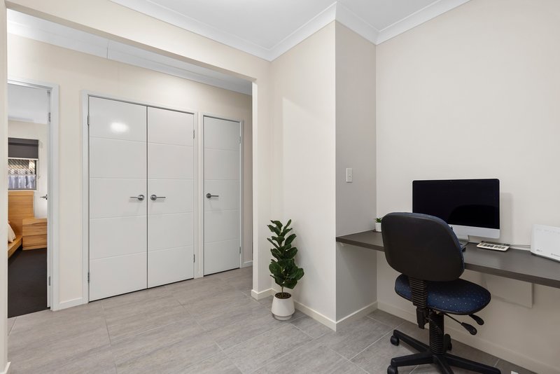 Photo - 2 Curlew Street, Upper Kedron QLD 4055 - Image 9