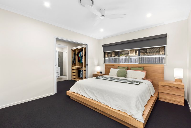 Photo - 2 Curlew Street, Upper Kedron QLD 4055 - Image 10