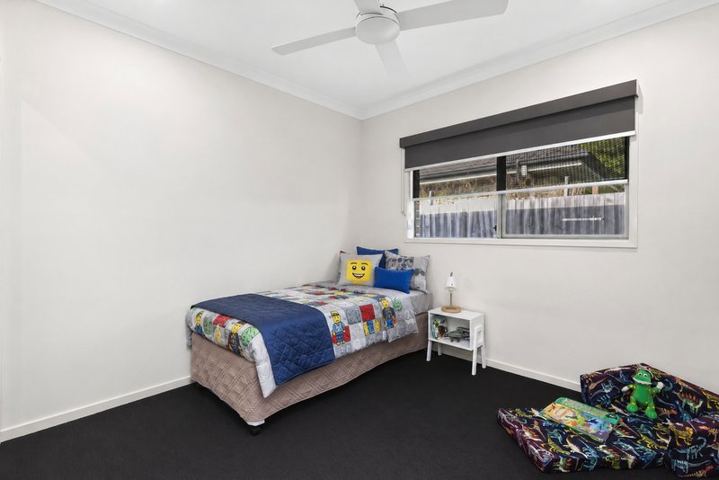 Photo - 2 Curlew Street, Upper Kedron QLD 4055 - Image 14