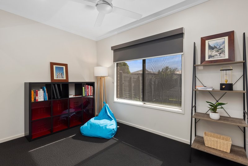 Photo - 2 Curlew Street, Upper Kedron QLD 4055 - Image 15