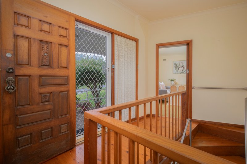 Photo - 2 Currawong Road, New Lambton Heights NSW 2305 - Image 3