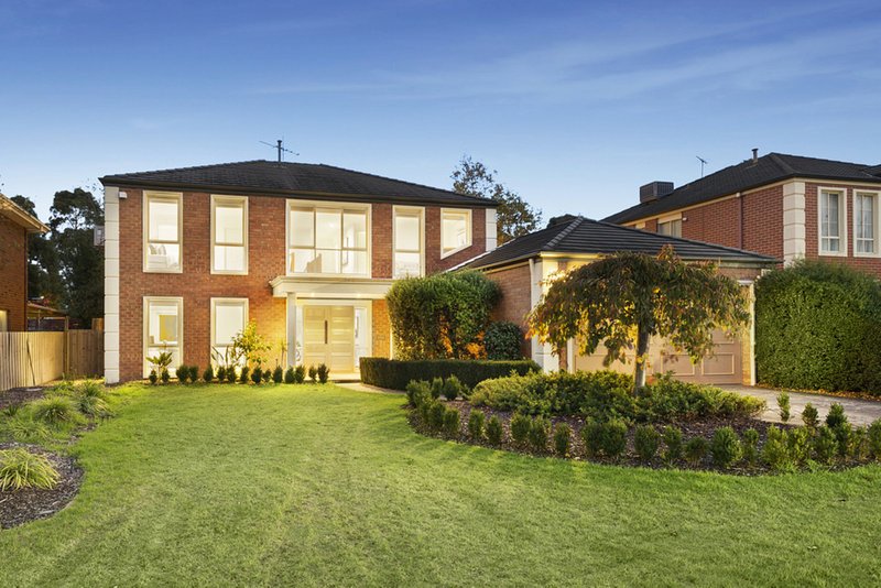 2 Currie Terrace, Glen Waverley VIC 3150