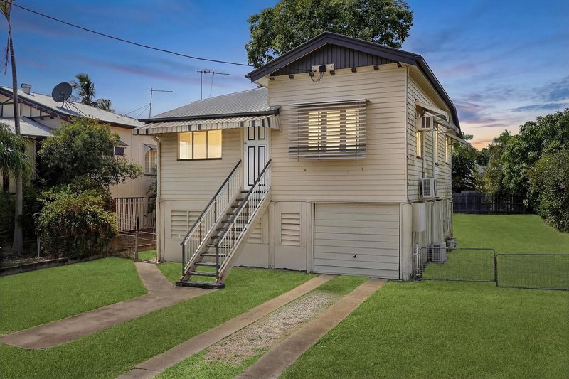 Photo - 2 Curtis Street, Wandal QLD 4700 - Image 1