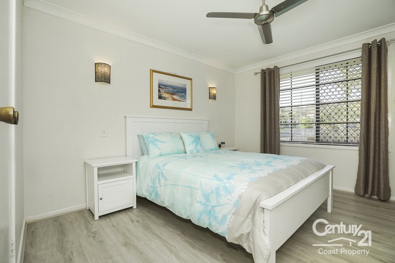 Photo - 2 Cynthia Street, Bateau Bay NSW 2261 - Image 4