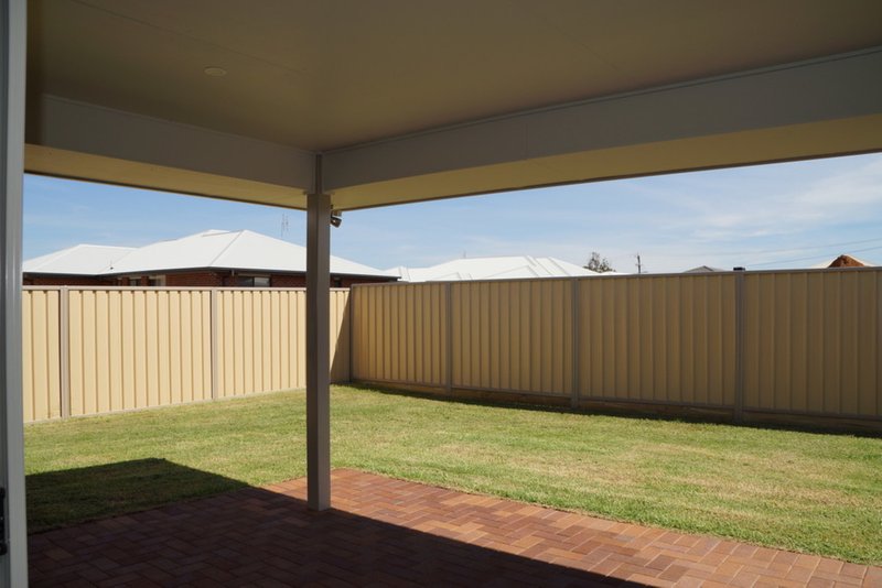 Photo - 2 Dal Santo Court, Dubbo NSW 2830 - Image 14