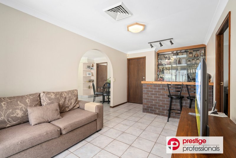 Photo - 2 Dalby Place, Chipping Norton NSW 2170 - Image 4