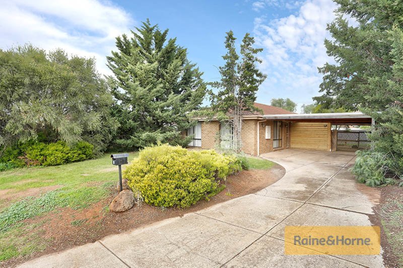 2 Daley Court, Brookfield VIC 3338