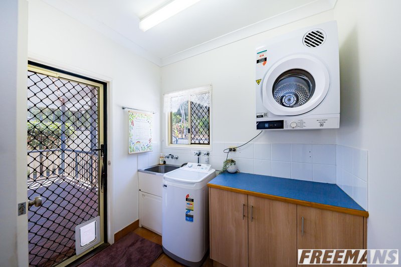 Photo - 2 Dalkeith Street, Nanango QLD 4615 - Image 21