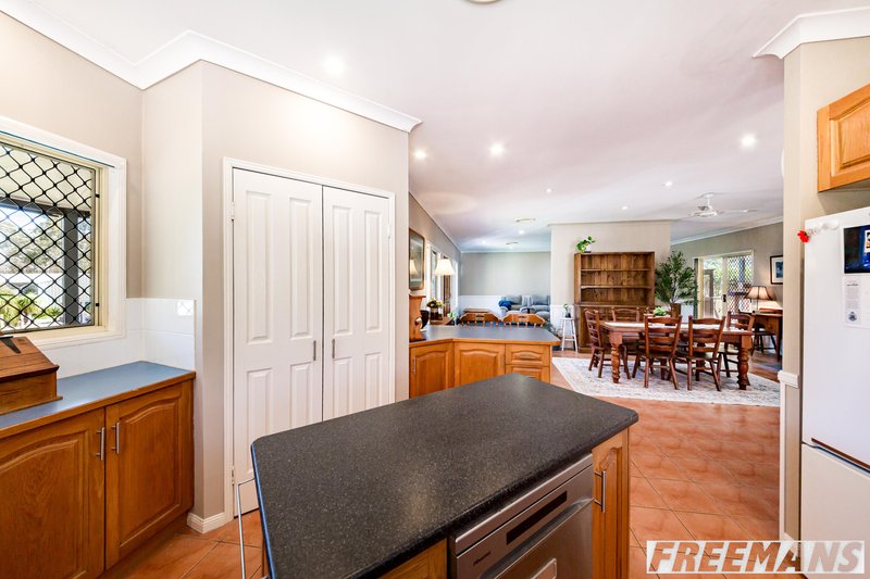 Photo - 2 Dalkeith Street, Nanango QLD 4615 - Image 6