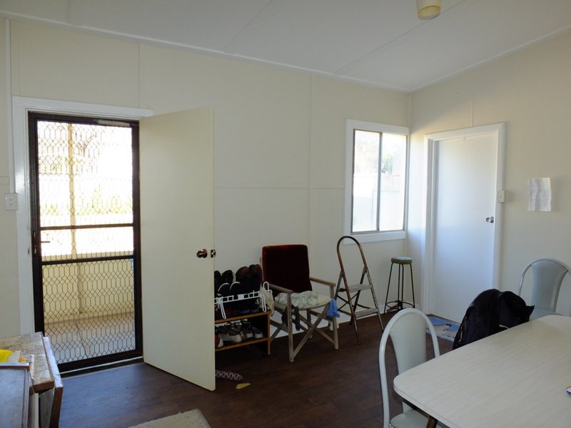 Photo - 2 Daly Street, Wallaroo SA 5556 - Image 5