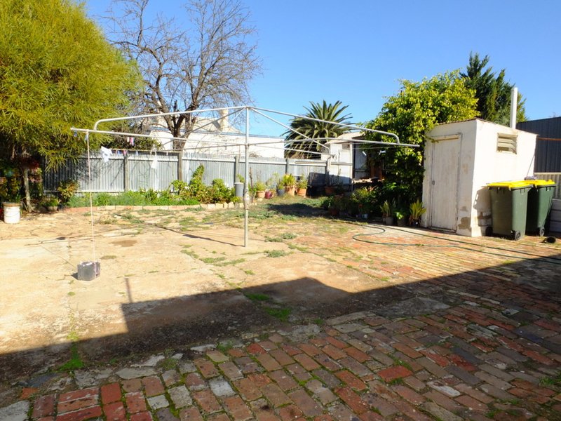 Photo - 2 Daly Street, Wallaroo SA 5556 - Image 10