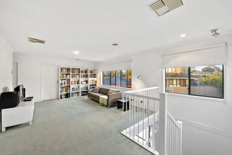 Photo - 2 Danube Place, Mulgrave VIC 3170 - Image 6