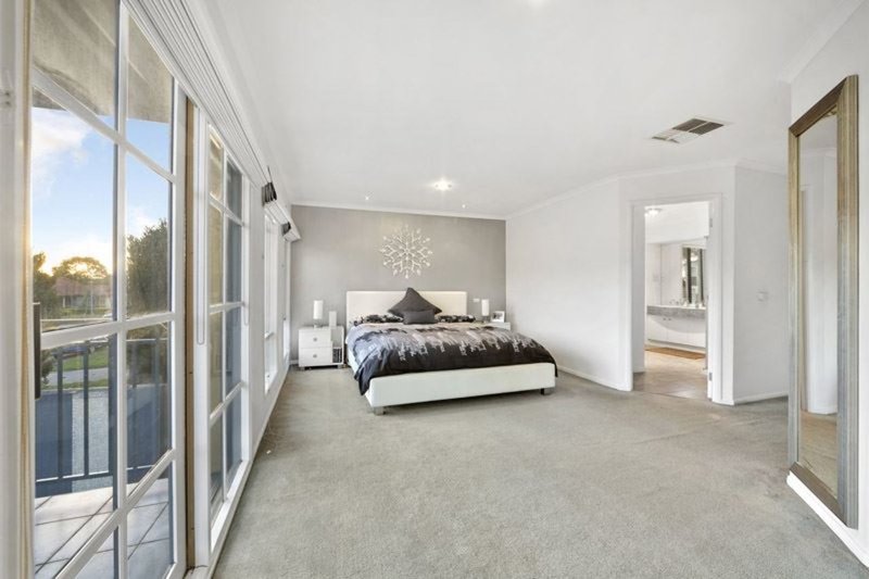 Photo - 2 Danube Place, Mulgrave VIC 3170 - Image 7