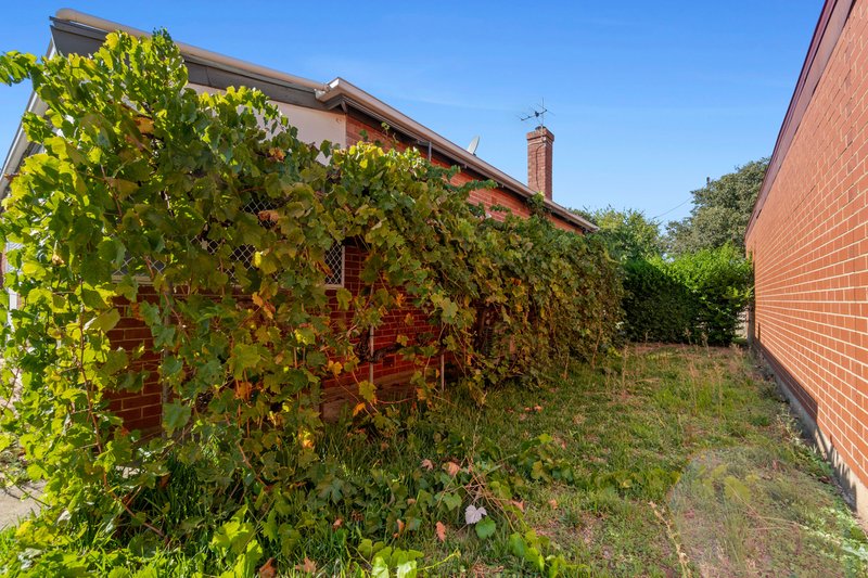 Photo - 2 Darebin Street, Mile End SA 5031 - Image 13