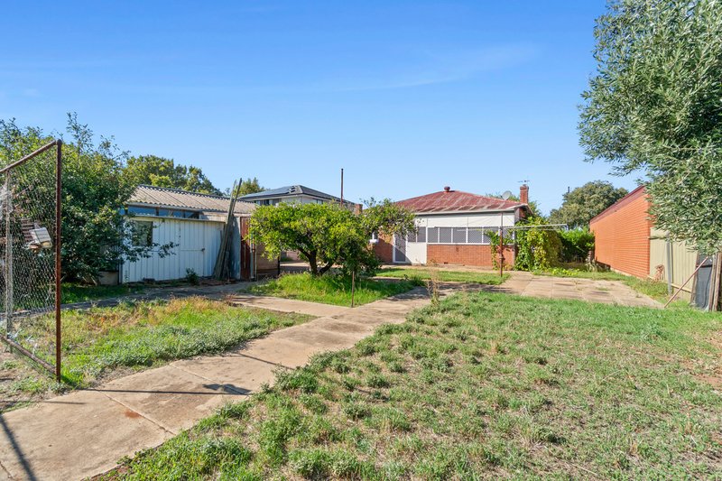 Photo - 2 Darebin Street, Mile End SA 5031 - Image 15