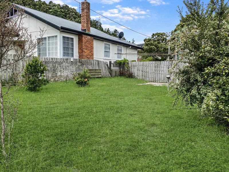 Photo - 2 Darling Street, Queenstown TAS 7467 - Image 11