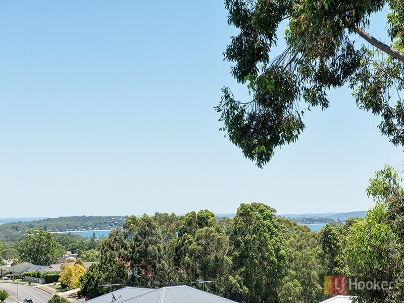 Photo - 2 Dart Place, Corlette NSW 2315 - Image 5