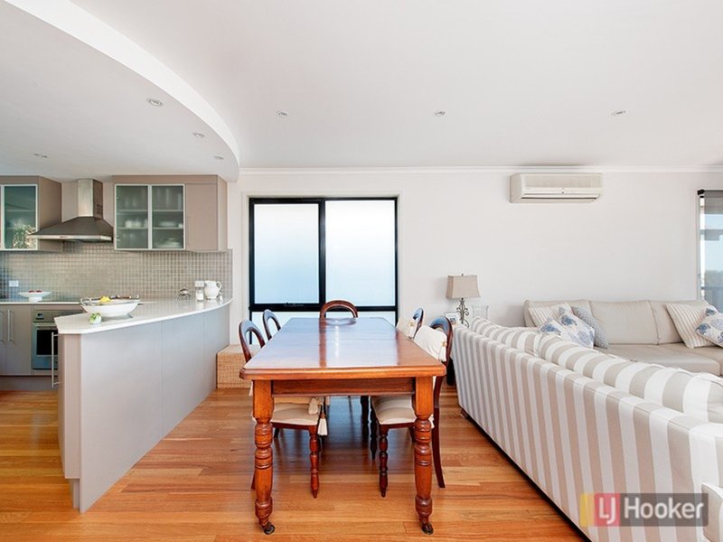 Photo - 2 Dart Place, Corlette NSW 2315 - Image 12