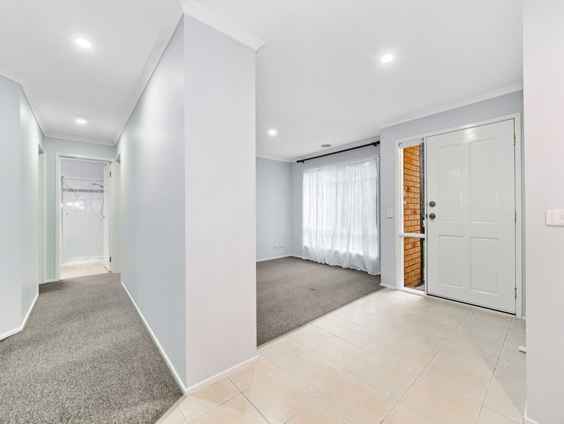 Photo - 2 Dartmoor Drive, Cranbourne East VIC 3977 - Image 24