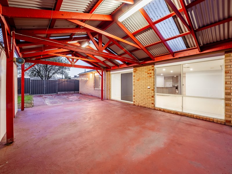 Photo - 2 Dartmoor Drive, Cranbourne East VIC 3977 - Image 33