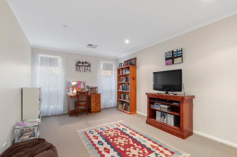 Photo - 2 Davies Court, New Town SA 5554 - Image 5