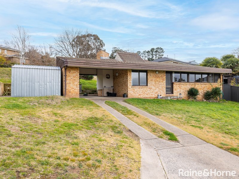 2 De Clouett Place, Windradyne NSW 2795