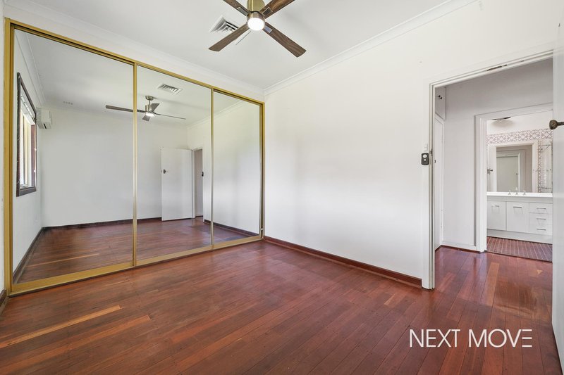 Photo - 2 Dearle Street, Hamilton Hill WA 6163 - Image 7