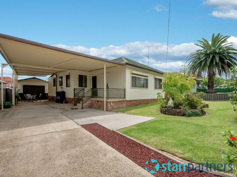 Photo - 2 Dell Street, Woodpark NSW 2164 - Image 8