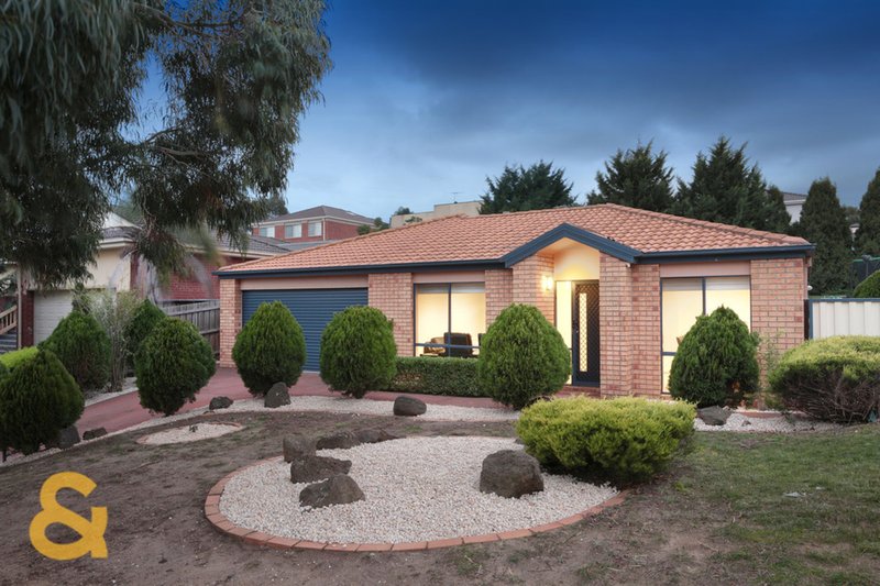 Photo - 2 Denison Place, Roxburgh Park VIC 3064 - Image 2